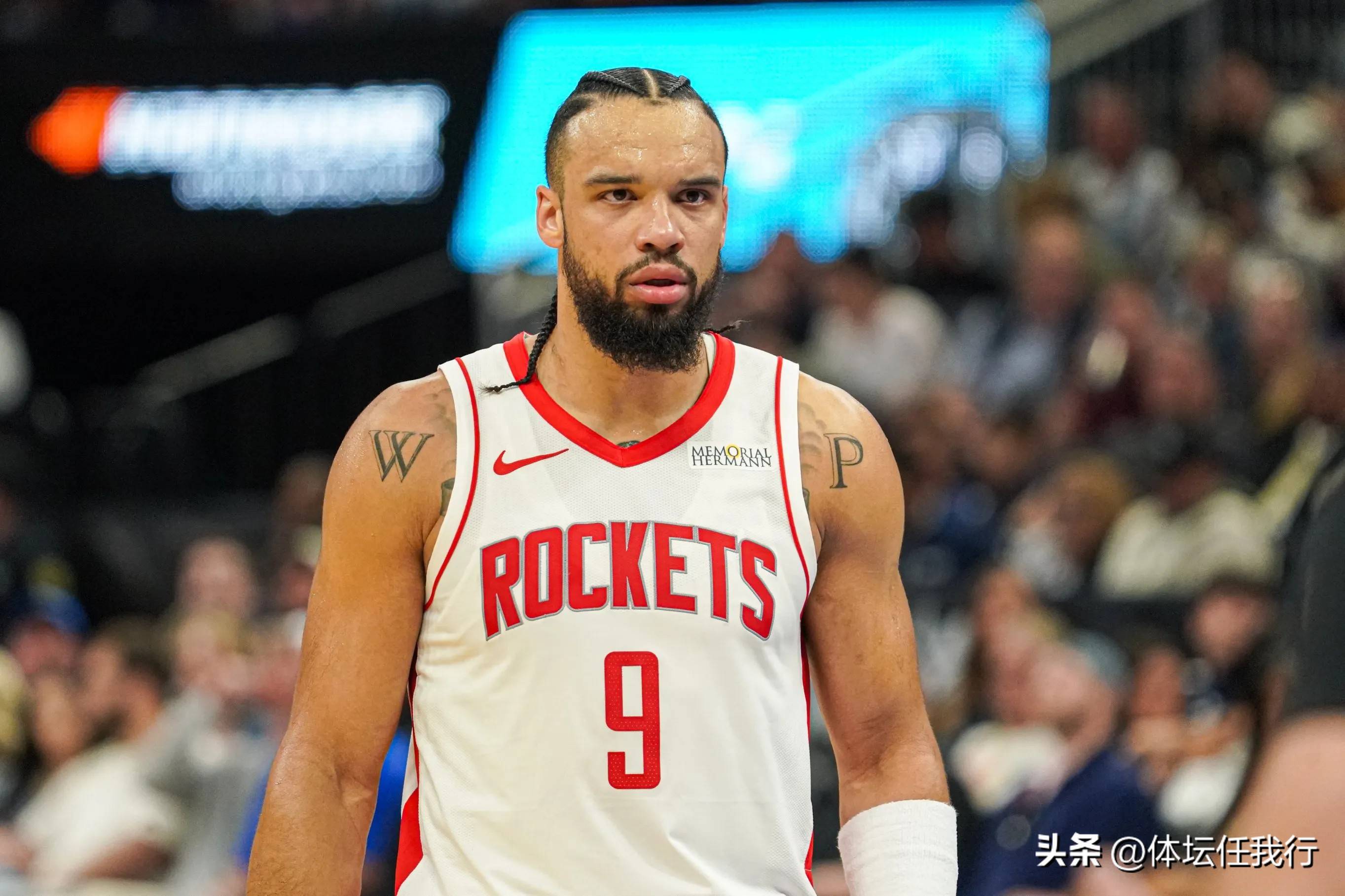 火箭球员心态失控，团队斗志不显，连败局面愈演愈烈