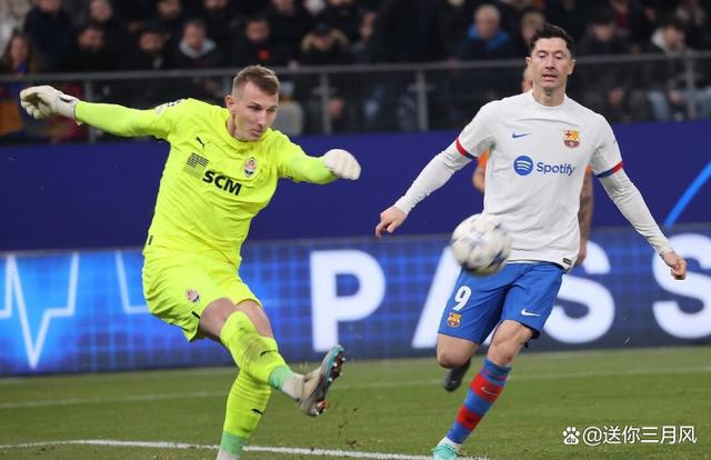 包含莱万多夫斯基关键时刻绝杀，美国队助力球队获胜！的词条